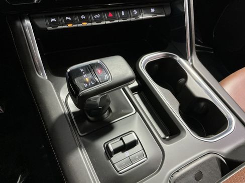 Used 2024 GMC Sierra 1500 Denali Ultimate image 30