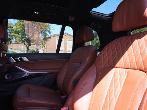 Used 2024 BMW X7 M60i w/ Executive Package AWD/4WD image 15