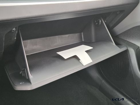 Certified 2025 Kia K4 FWD image 20