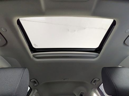 New 2026 Honda CR-V EX image 6