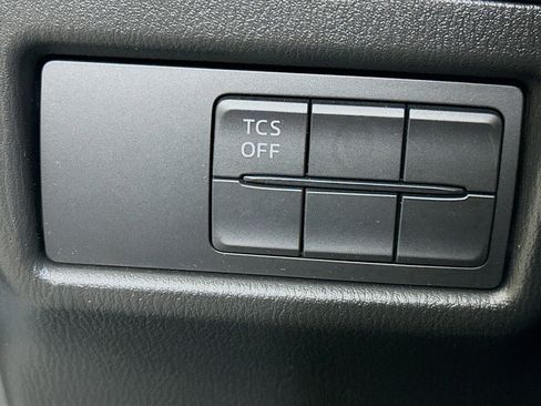 Used 2017 MAZDA CX-5 Touring image 17