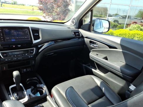 Used 2018 Honda Ridgeline RTL-E image 9