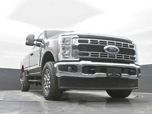 New 2025 Ford F350 XLT image 22
