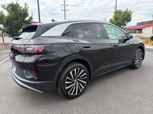 Certified 2023 Volkswagen ID.4 Pro S Plus AWD/4WD image 7