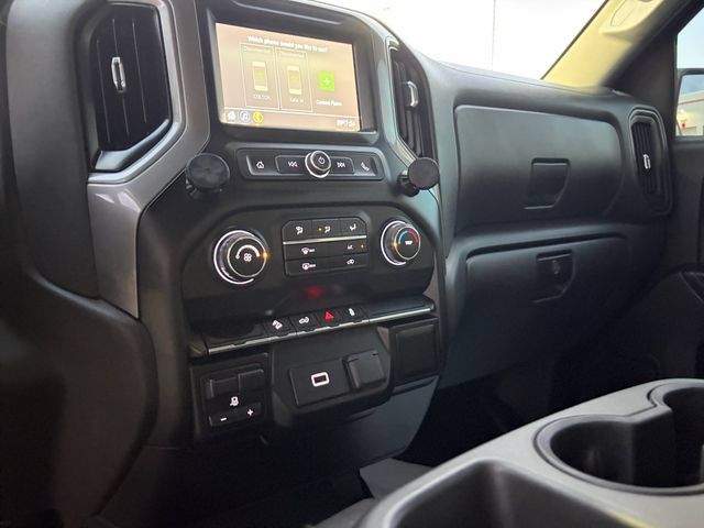 Used 2019 Chevrolet Silverado 1500 Custom Trail Boss w/ Custom Convenience Package AWD/4WD image 12