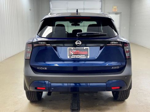 New 2026 Nissan Kicks SV image 6