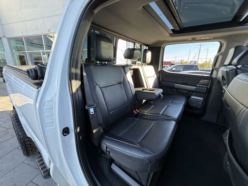 Used 2023 Ford F250 Lariat w/ Sport Appearance Package image 30