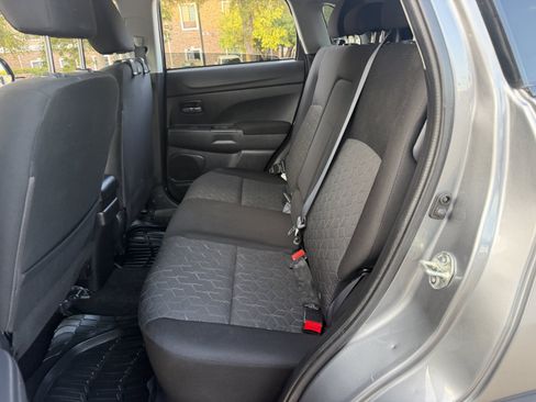 Used 2021 Mitsubishi Outlander Sport ES AWD/4WD image 17