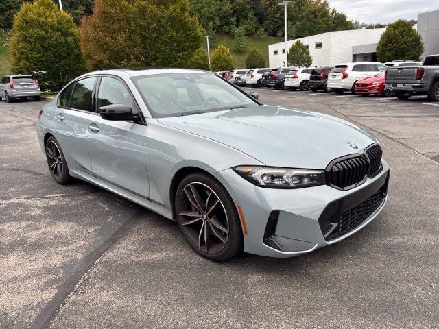 Used 2023 BMW 330i xDrive Sedan w/ M Sport Package AWD/4WD image 8