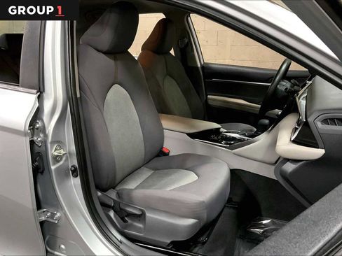 Used 2020 Toyota Camry LE w/ Cold Weather Package image 9