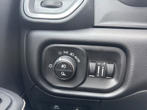 New 2026 RAM 1500 Laramie w/ Night Edition AWD/4WD image 12