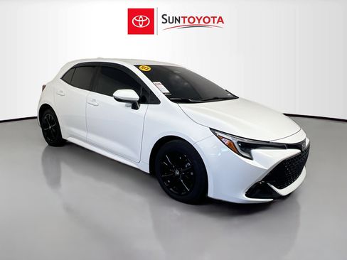 Used 2023 Toyota Corolla SE FWD image 1