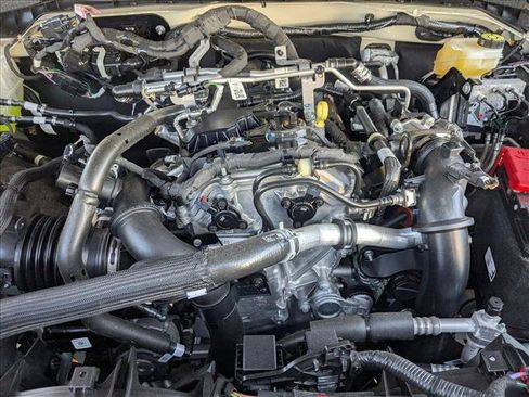 New 2025 Ford Bronco Big Bend w/ Black Diamond Package image 15