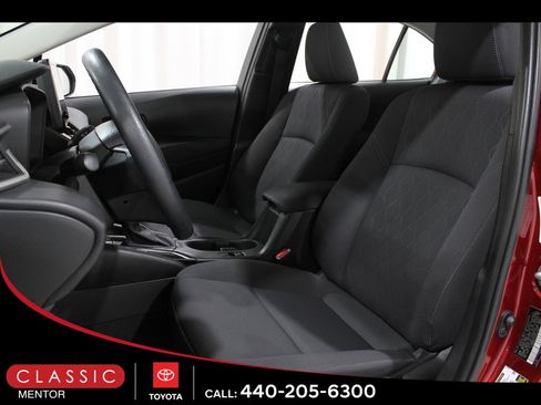 Certified 2024 Toyota Corolla LE image 5