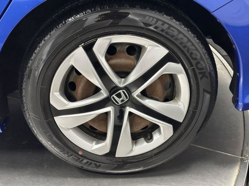 Used 2018 Honda Civic LX image 19