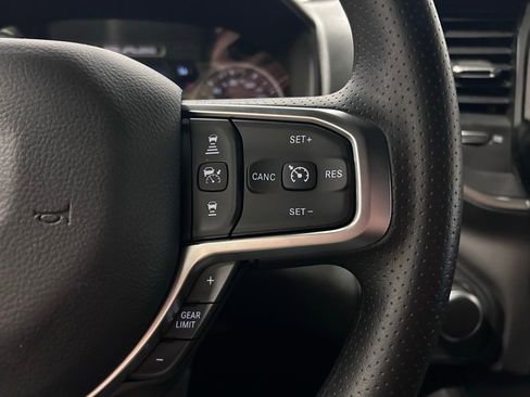 New 2026 RAM 1500 Express AWD/4WD image 11