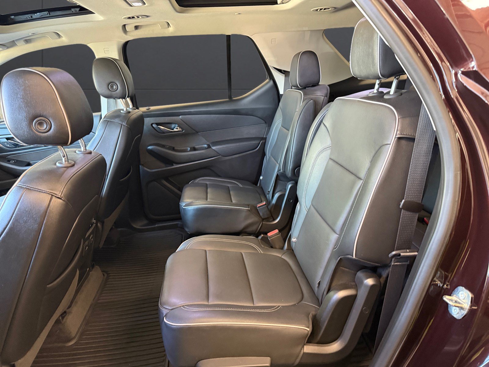 Used 2020 Chevrolet Traverse High Country AWD/4WD image 19