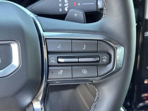 New 2026 GMC Yukon XL Elevation image 10