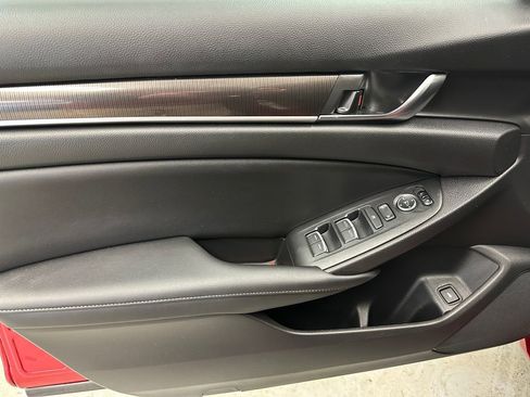 Used 2021 Honda Accord Sport image 18