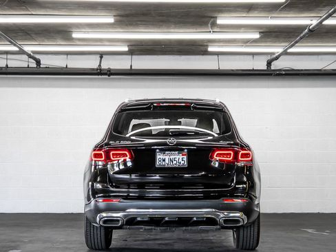 Used 2020 Mercedes-Benz GLC 300 4MATIC image 4