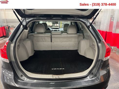 Used 2011 Toyota Venza AWD w/ Comfort Pkg image 21
