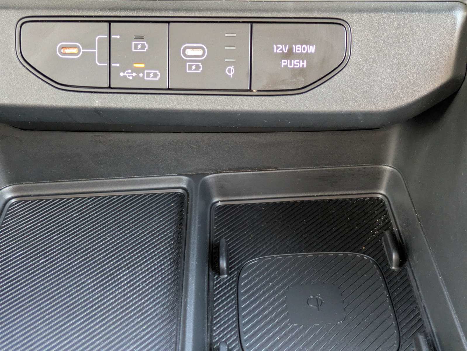 Certified 2026 Kia Carnival EX FWD image 27