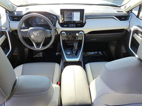 Certified 2021 Toyota RAV4 Limited image 11