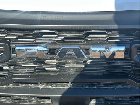 New 2025 RAM ProMaster 2500 image 13