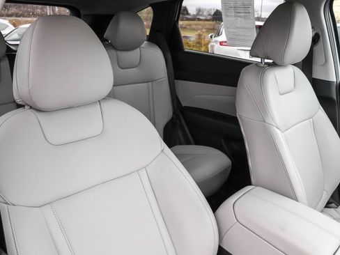 Used 2025 Hyundai Tucson SEL image 38