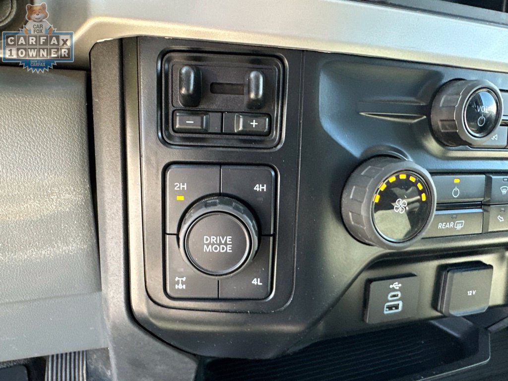 Used 2024 Ford F350 XLT AWD/4WD image 32