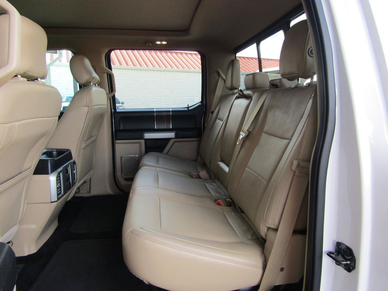 Used 2015 Ford F150 Lariat w/ Equipment Group 502A Luxury RWD image 10