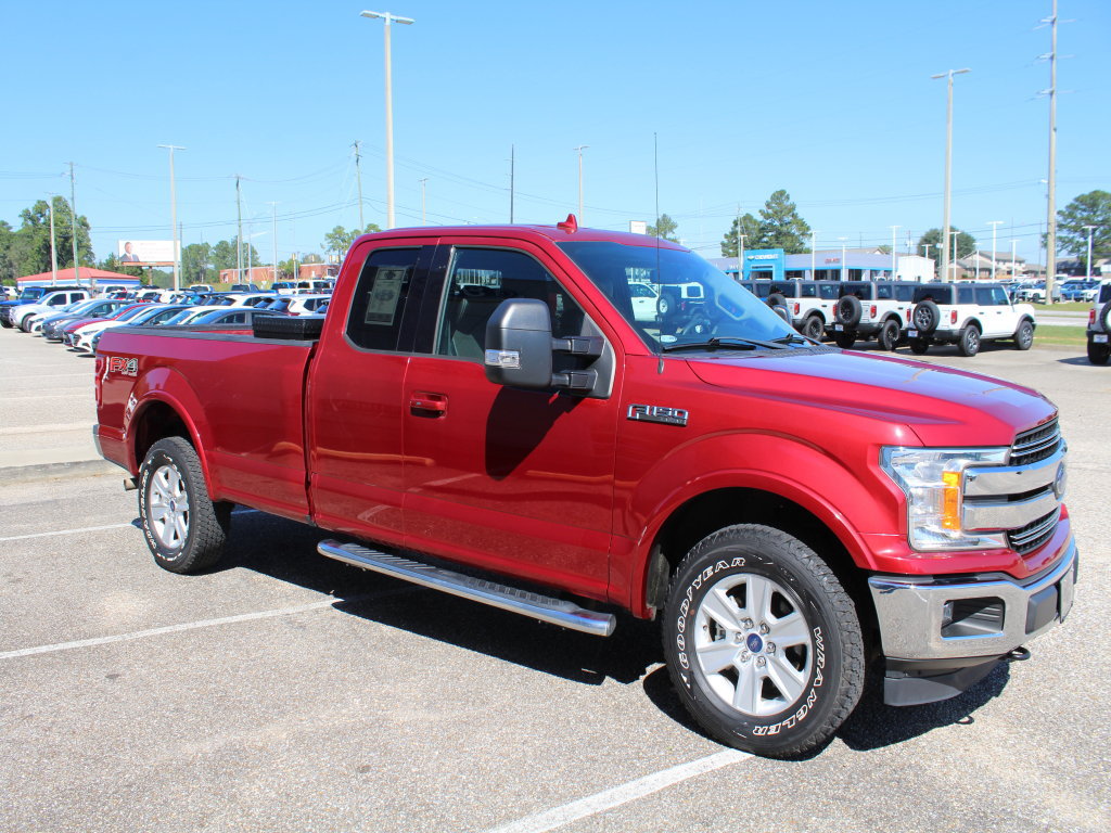 Used 2018 Ford F150 Lariat w/ Heavy-Duty Payload Package AWD/4WD image 2