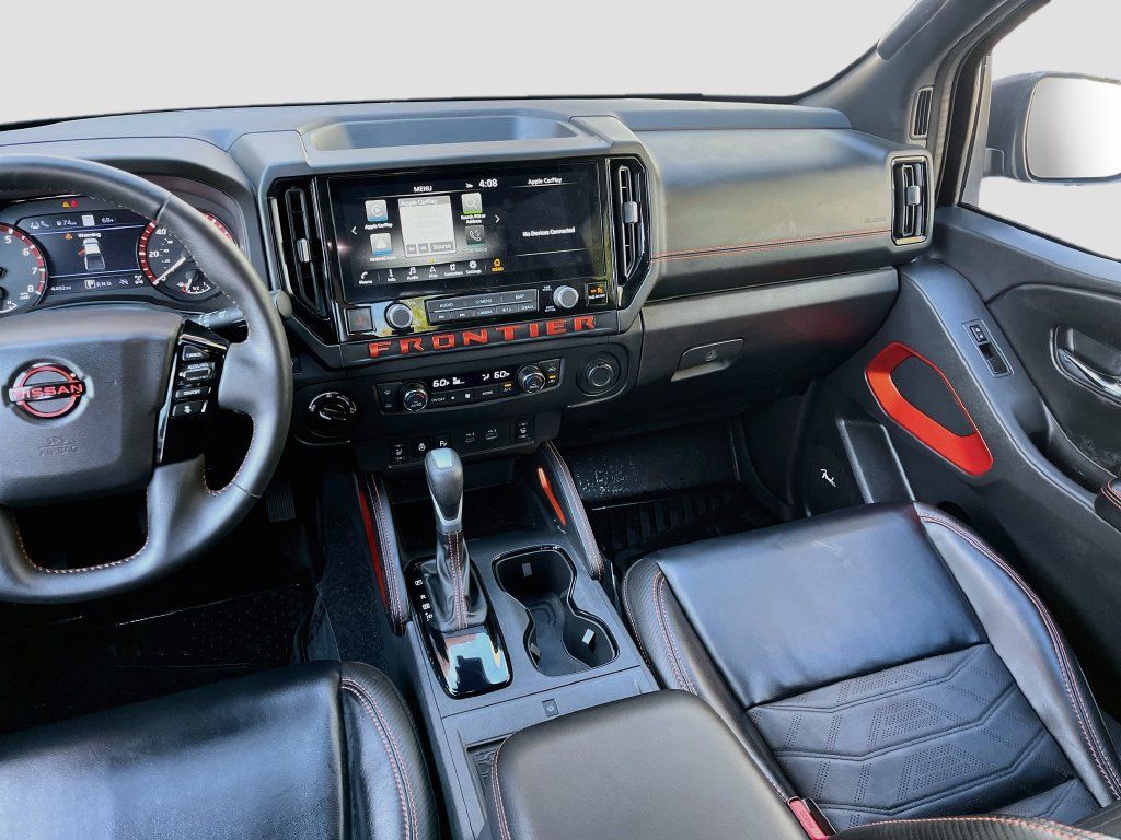 Used 2025 Nissan Frontier PRO-4X w/ Pro Premium Package AWD/4WD image 25