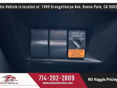 Used 2006 MAZDA MX-5 Miata Touring RWD image 26