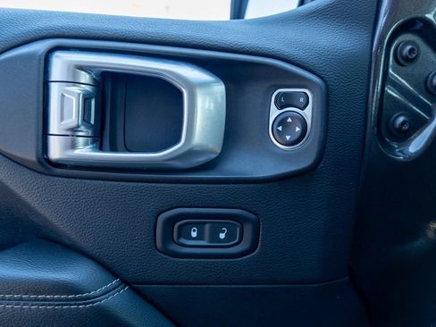 Used 2020 Jeep Wrangler Unlimited Sahara w/ Dual Top Group image 26