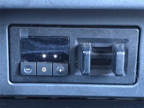 Used 2021 Nissan Titan PRO-4X w/ Pro-4x Utility Package image 29