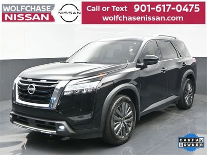 Used 2024 Nissan Pathfinder SL w/ SL Premium Package