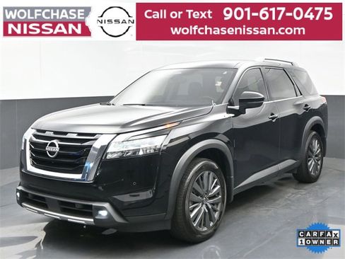 Used 2024 Nissan Pathfinder SL w/ SL Premium Package image 1