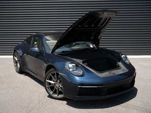Certified 2021 Porsche 911 Carrera RWD image 24
