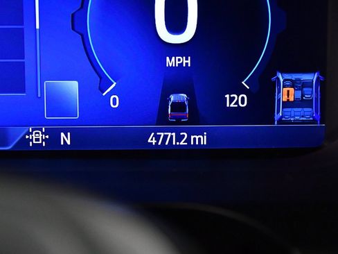 Used 2024 Ford F150 Lightning Flash image 20