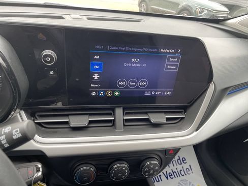 Used 2024 Chevrolet Trax LS w/ Driver Confidence Package FWD image 19