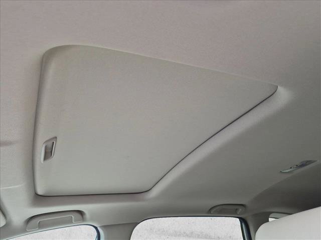 Used 2019 Honda CR-V Touring image 14