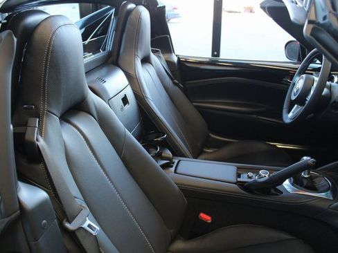 New 2025 MAZDA MX-5 Miata RF Grand Touring image 7