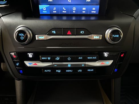 Used 2020 Ford Explorer ST w/ ST Street Pack image 22