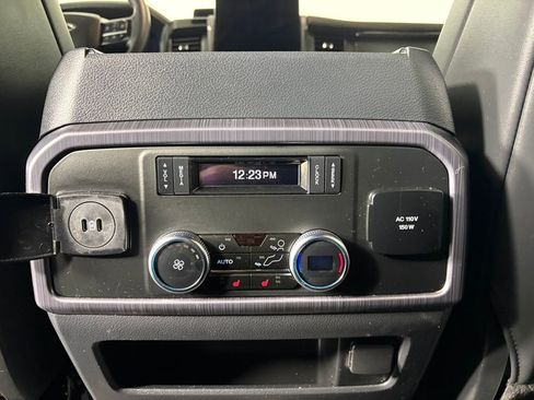 Used 2024 Ford Expedition Max Platinum image 31