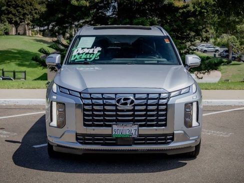 Used 2023 Hyundai Palisade Calligraphy w/ Cargo Package image 2