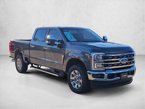 New 2026 Ford F250 Lariat w/ Chrome Package image 7