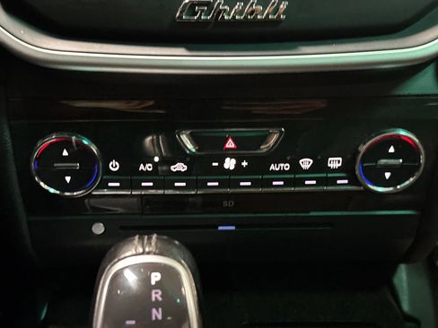 Used 2015 Maserati Ghibli S Q4 image 41