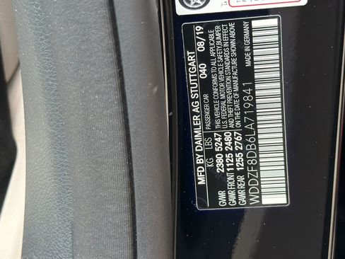 Used 2020 Mercedes-Benz E 350 Sedan image 28