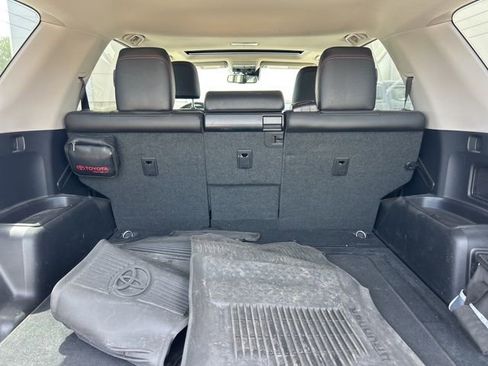 Used 2024 Toyota 4Runner TRD Off-Road Premium w/ Off Road Premium Plus Package image 10